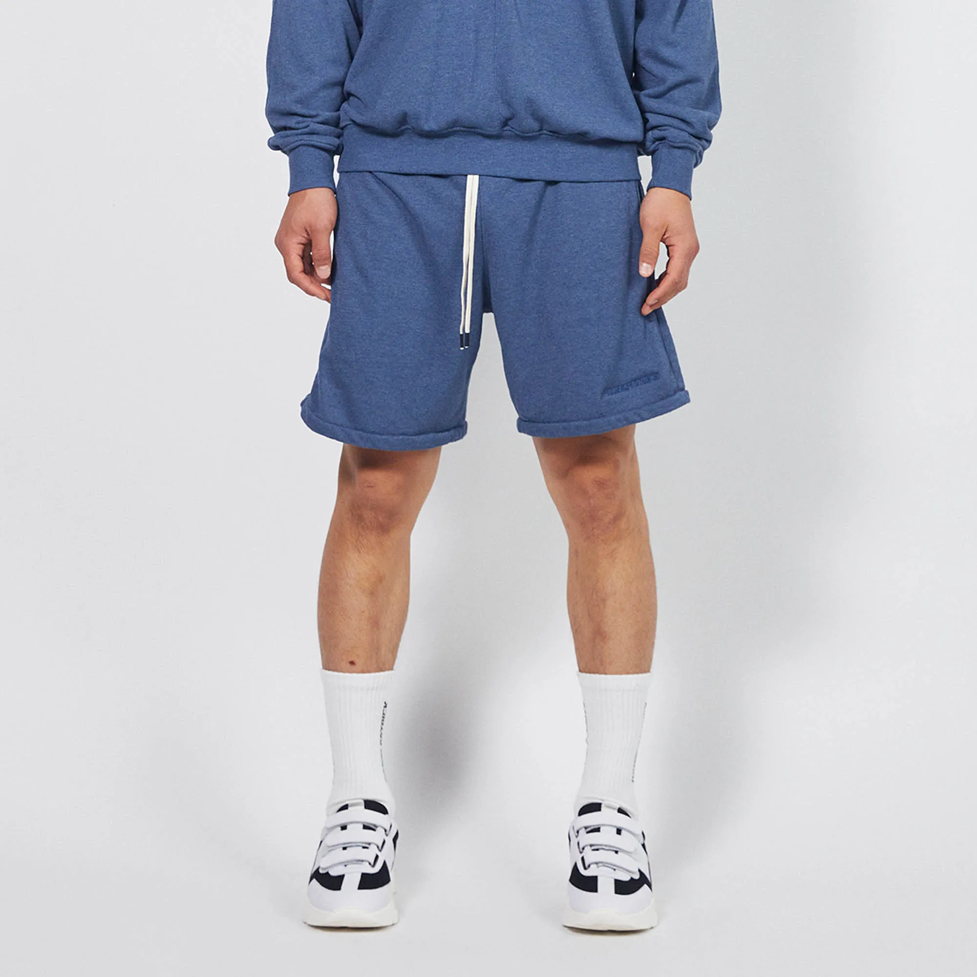 loop terry standard sweatshort / mountain blue