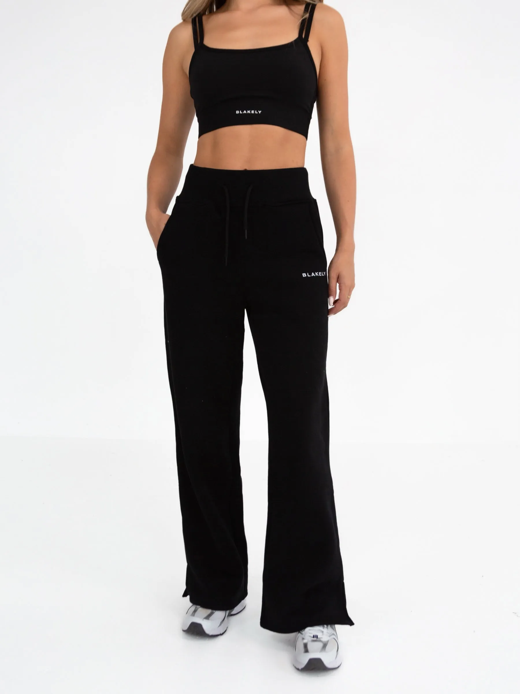 Soho Wide Leg Sweatpants - Black